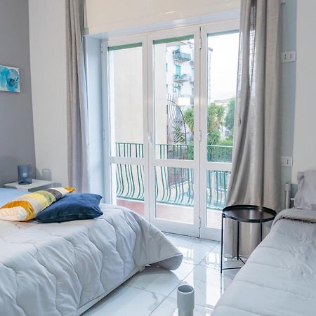 Hostel Partenope Naples Exterior photo